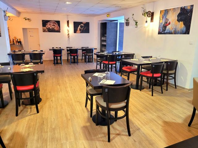 Le Rocher Bar Restaurant Cuzorn 