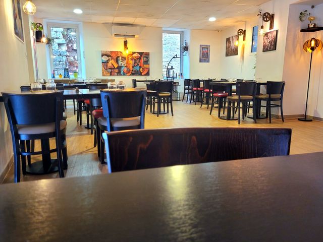 Le Rocher Bar Restaurant Cuzorn 