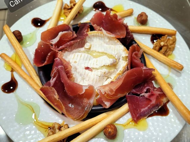 Le Rocher Bar Restaurant Cuzorn 