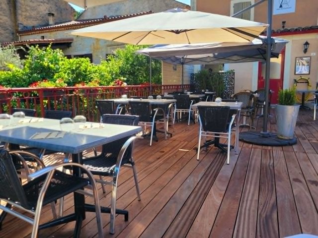 Le Rocher Bar Restaurant Cuzorn 