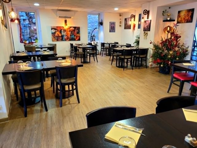 Le Rocher Bar Restaurant Cuzorn 